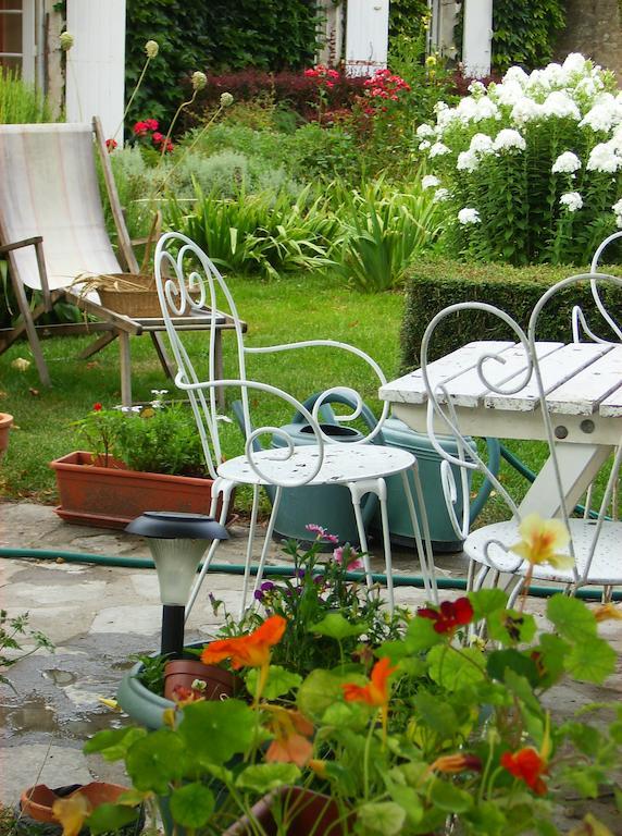 Bed and Breakfast A L'Antan - La Ferme D'Octave Saint-Hilaire-de-Villefranche Exterior foto